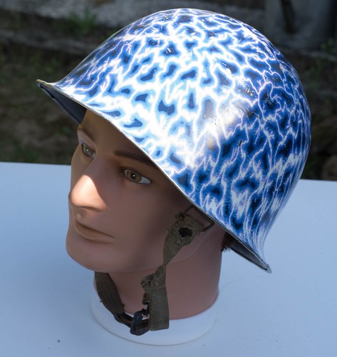 Casque français modèle 1951.